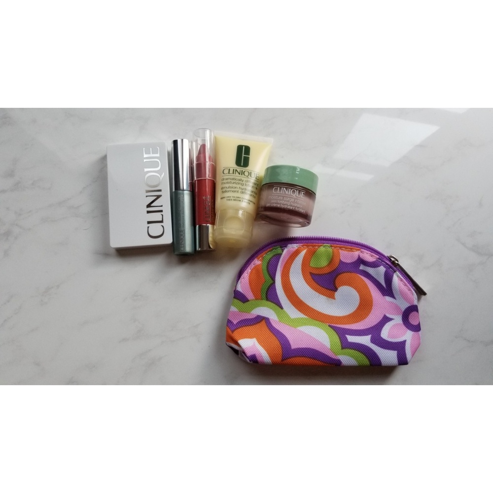 Clinique Beauty Bag